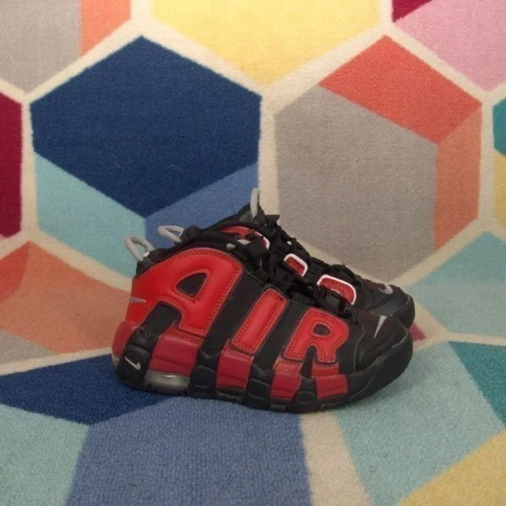 Nike air more